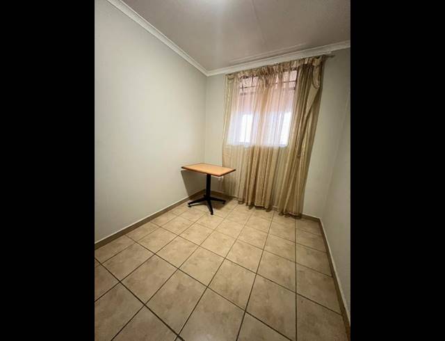 2 BEDROOM PROPERTY TO RENT IN KIBLER PARK
